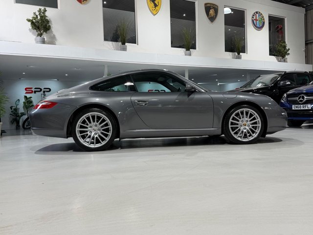 View our PORSCHE 911
