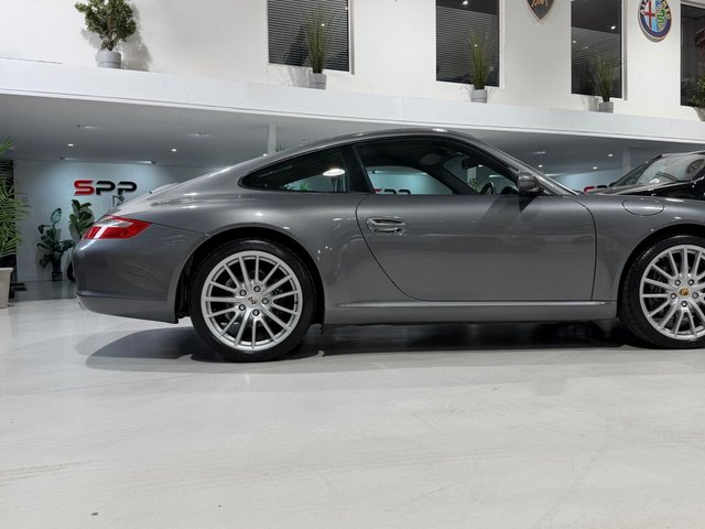 View our PORSCHE 911