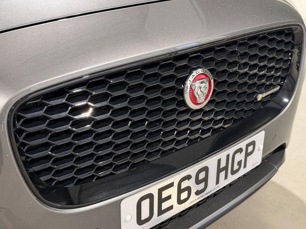 USED 2019 69 JAGUAR E-PACE 2.0 D150 Chequered Flag SUV 5dr Diesel Auto AWD Euro 6 (s/s) (150 ps) 