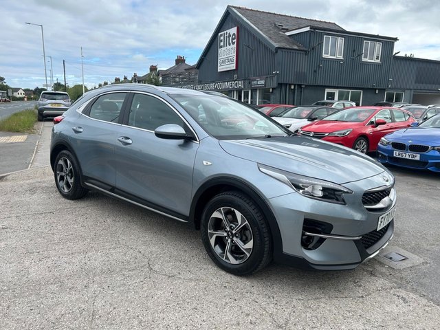 View our KIA XCEED