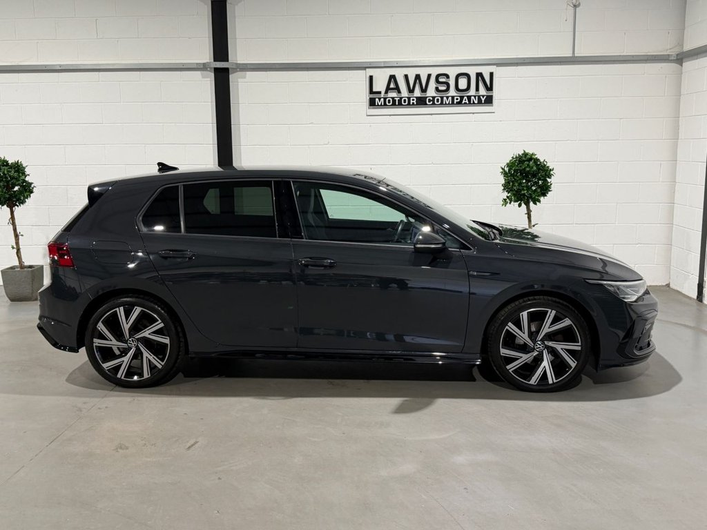 USED 2021 71 VOLKSWAGEN GOLF 1.5 TSI R-Line Hatchback 5dr Petrol Manual Euro 6 (s/s) (130 ps) 