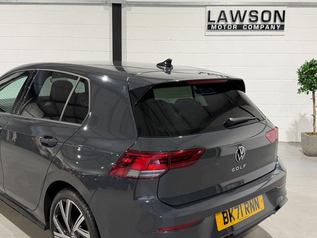 USED 2021 71 VOLKSWAGEN GOLF 1.5 TSI R-Line Hatchback 5dr Petrol Manual Euro 6 (s/s) (130 ps) 