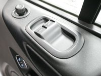 USED 2022 22 FORD TRANSIT CUSTOM 320 2.0 EBL 105 BHP SWB LEADER 6 DOORS ( AIR CON ) AIR CON | OVER &pound; 4000 OF FACTORY EXTRAS !