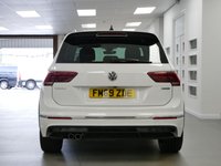 USED 2019 69 VOLKSWAGEN TIGUAN 2.0 TDI 150 BHP R-LINE TECH EDITION DSG AUTO 4MOTION SUV PAN ROOF | DYNAUDIO SOUND | 4MOTION | DSG AUTO