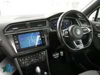USED 2019 69 VOLKSWAGEN TIGUAN 2.0 TDI 150 BHP R-LINE TECH EDITION DSG AUTO 4MOTION SUV PAN ROOF | DYNAUDIO SOUND | 4MOTION | DSG AUTO