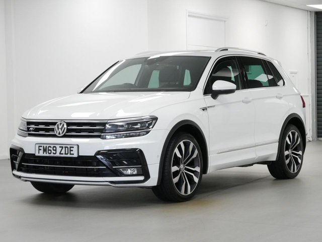 View our Volkswagen Tiguan 2.0 TDI 150 BHP R-LINE TECH EDITION DSG AUTO 4MOTION SUV