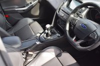 USED 2018 67 FORD FOCUS 2.0T EcoBoost ST-3 Hatchback 5dr Petrol Manual Euro 6 (s/s) (250 ps) BLACK PACK / FSH / SYNC 3 NAV