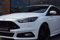USED 2018 67 FORD FOCUS 2.0T EcoBoost ST-3 Hatchback 5dr Petrol Manual Euro 6 (s/s) (250 ps) BLACK PACK / FSH / SYNC 3 NAV