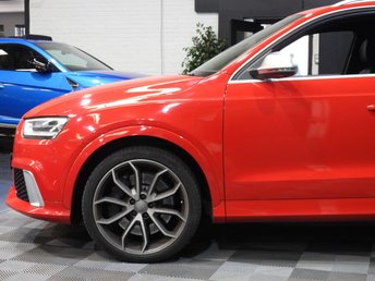 View our AUDI RS Q3