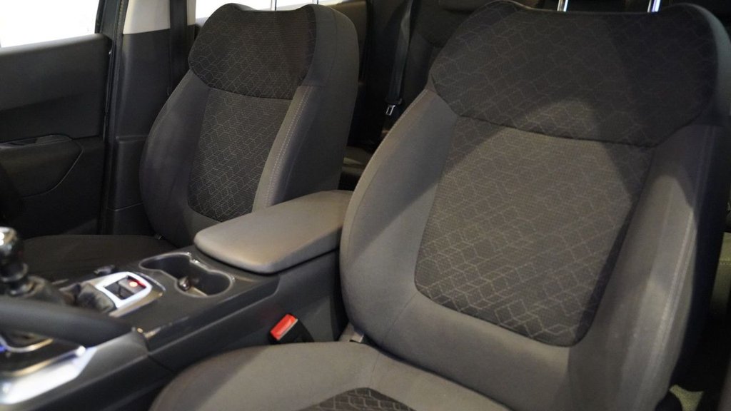 View our PEUGEOT 3008