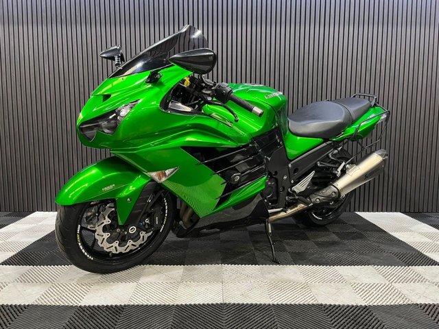 View our KAWASAKI ZZR1400