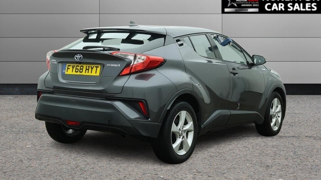 USED 2018 68 TOYOTA C-HR 1.8 VVT-h Icon SUV 5dr Petrol Hybrid CVT Euro 6 (s/s) (122 ps) 