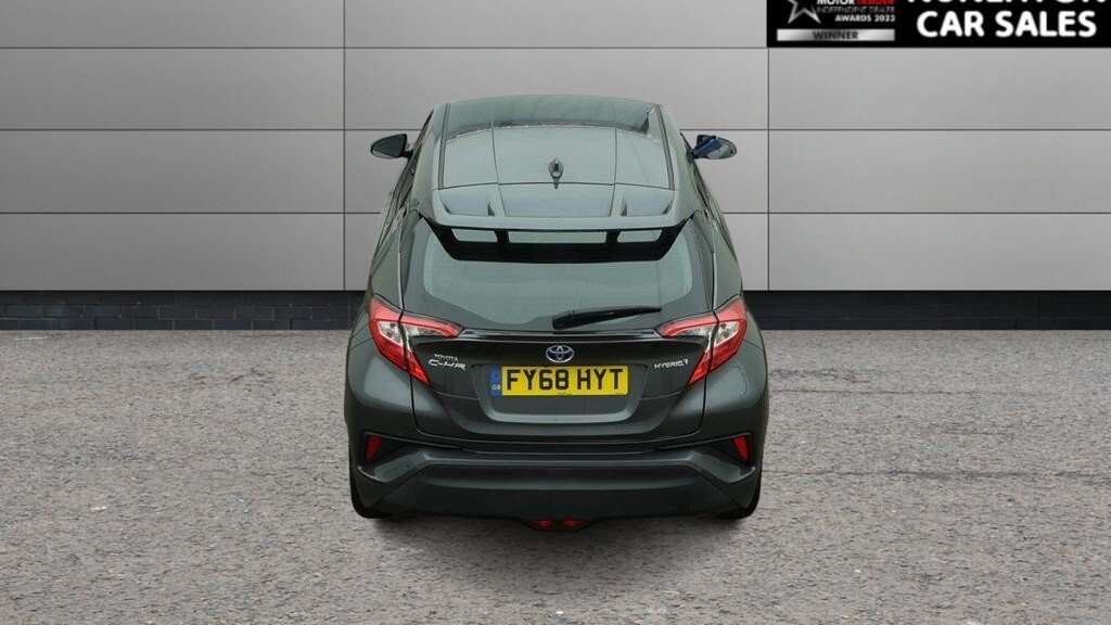 USED 2018 68 TOYOTA C-HR 1.8 VVT-h Icon SUV 5dr Petrol Hybrid CVT Euro 6 (s/s) (122 ps) 