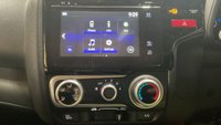 USED 2016 16 HONDA JAZZ 1.3 i-VTEC SE Hatchback 5dr Petrol CVT Euro 6 (s/s) (102 ps) 