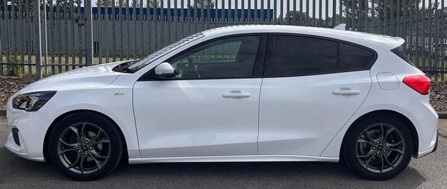 View our FORD FOCUS