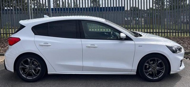 View our FORD FOCUS