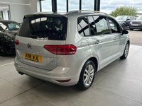 USED 2018 18 VOLKSWAGEN TOURAN 2.0 TDI SE MPV 5dr Diesel DSG Euro 6 (s/s) (150 ps) 