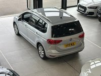USED 2018 18 VOLKSWAGEN TOURAN 2.0 TDI SE MPV 5dr Diesel DSG Euro 6 (s/s) (150 ps) 