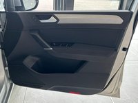 USED 2018 18 VOLKSWAGEN TOURAN 2.0 TDI SE MPV 5dr Diesel DSG Euro 6 (s/s) (150 ps) 