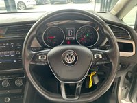 USED 2018 18 VOLKSWAGEN TOURAN 2.0 TDI SE MPV 5dr Diesel DSG Euro 6 (s/s) (150 ps) 