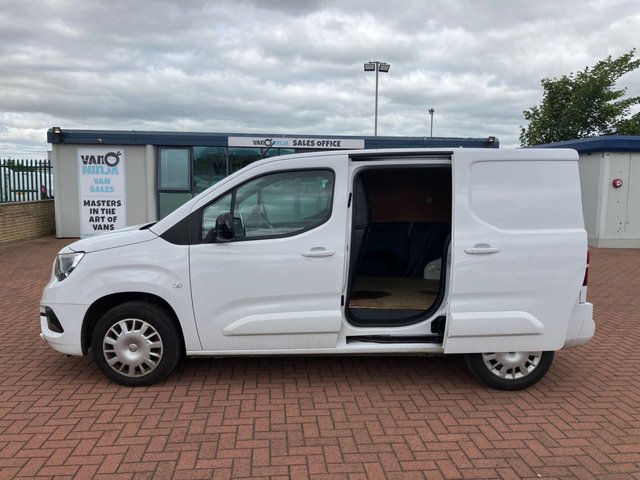 View our VAUXHALL COMBO