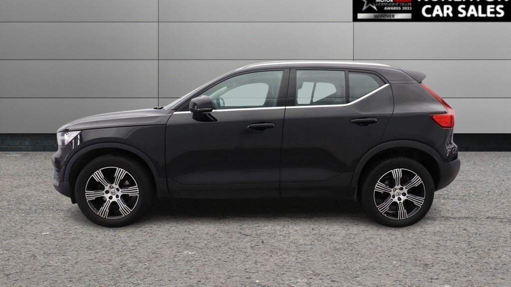 USED 2022 22 VOLVO XC40 1.5 T3 Inscription SUV 5dr Petrol Manual Euro 6 (s/s) (163 ps) 