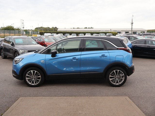 View our VAUXHALL CROSSLAND X