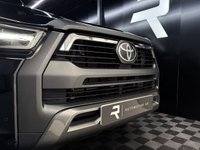 USED 2021 71 TOYOTA HILUX 2.8 D-4D Invincible X Pickup Double Cab 4dr Diesel Auto 4WD Euro 6 (s/s) (204 ps) Just been serviced