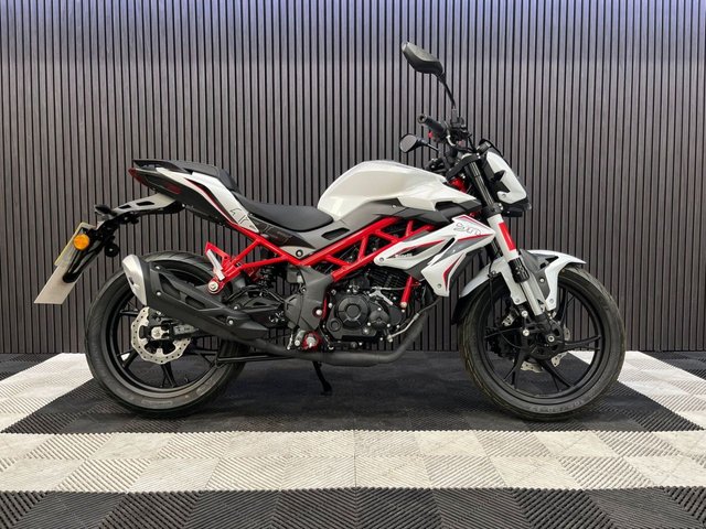 View our BENELLI BN 125