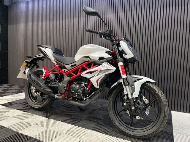 View our BENELLI BN 125