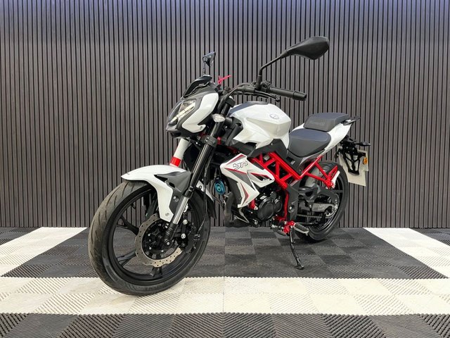 View our BENELLI BN 125
