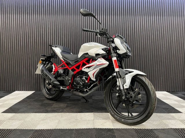 View our BENELLI BN 125