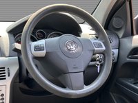 USED 2010 60 VAUXHALL ASTRA 1.4i 16v Club Estate 5dr Petrol Manual (151 g/km, 89 bhp) Low Miles