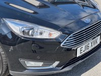 USED 2016 16 FORD FOCUS 1.0T EcoBoost Titanium X Hatchback 5dr Petrol Manual Euro 6 (s/s) (125 ps) FULL SERVICE HISTORY -- &pound;20 TAX -- HEATED SEATS -- LEATHER -- SAT NAV -- CAMERA