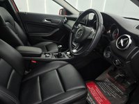 USED 2018 68 MERCEDES-BENZ GLA 1.6 GLA200 SE (Executive) SUV 5dr Petrol Manual Euro 6 (s/s) (156 ps) Reversing Camera