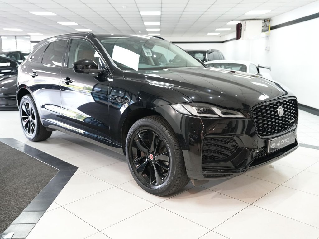 2023 Jaguar F-PACE — photo 1 of 5