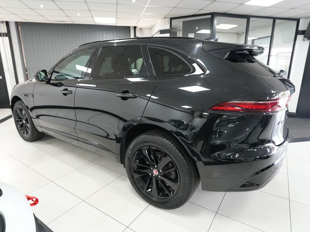 2023 Jaguar F-PACE thumbnail 7