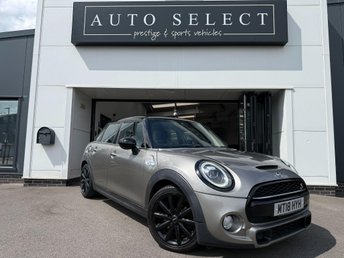 2018 MINI HATCH