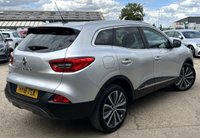 USED 2018 18 RENAULT KADJAR 1.5 dCi Signature Nav SUV 5dr Diesel Manual Euro 6 (s/s) (110 ps) - APPLE CAR PLAY - SAT NAV - PAN ROOF - PART LEATHER - P/SENSORS - BLUETOOTH - CRUISE - DAB RADIO