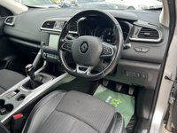 USED 2018 18 RENAULT KADJAR 1.5 dCi Signature Nav SUV 5dr Diesel Manual Euro 6 (s/s) (110 ps) - APPLE CAR PLAY - SAT NAV - PAN ROOF - PART LEATHER - P/SENSORS - BLUETOOTH - CRUISE - DAB RADIO
