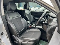 USED 2018 18 RENAULT KADJAR 1.5 dCi Signature Nav SUV 5dr Diesel Manual Euro 6 (s/s) (110 ps) - APPLE CAR PLAY - SAT NAV - PAN ROOF - PART LEATHER - P/SENSORS - BLUETOOTH - CRUISE - DAB RADIO