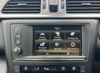 USED 2018 18 RENAULT KADJAR 1.5 dCi Signature Nav SUV 5dr Diesel Manual Euro 6 (s/s) (110 ps) - APPLE CAR PLAY - SAT NAV - PAN ROOF - PART LEATHER - P/SENSORS - BLUETOOTH - CRUISE - DAB RADIO