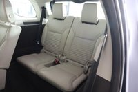 USED 2018 68 LAND ROVER DISCOVERY 2.0 SD4 HSE Auto 4WD Euro 6 (s/s) 5dr Pan Sunroof, Rev Camera,