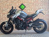 USED 2022 22 KAWASAKI Z900 PERFORMANCE - AKRAPOVIC - EXTRAS - FANTASTIC BIKE. WARRANTY - SERVICED