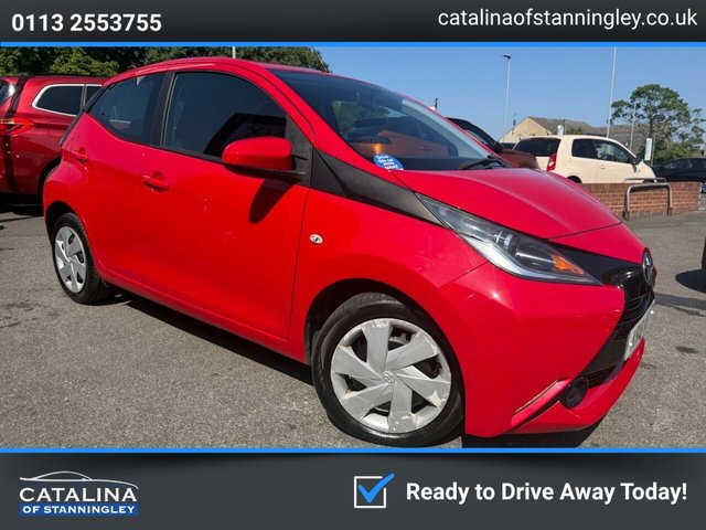 View our Toyota Aygo 1.0 VVT-i x-play Hatchback 5dr Petrol Manual Euro 6 (68 ps)