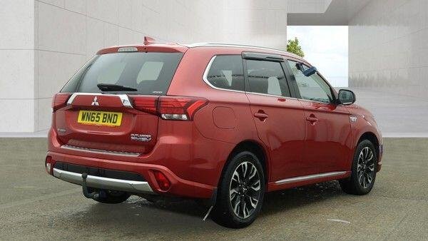 View our MITSUBISHI OUTLANDER