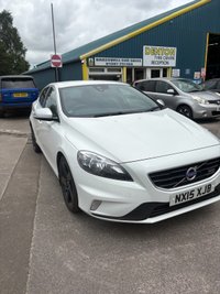 USED 2015 15 VOLVO V40 1.6 T2 R-Design Hatchback 5dr Petrol Manual Euro 5 (s/s) (120 ps) 