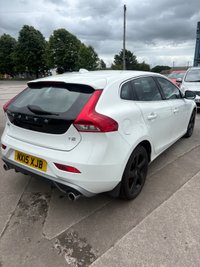 USED 2015 15 VOLVO V40 1.6 T2 R-Design Hatchback 5dr Petrol Manual Euro 5 (s/s) (120 ps) 