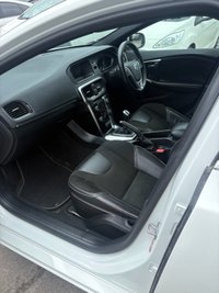USED 2015 15 VOLVO V40 1.6 T2 R-Design Hatchback 5dr Petrol Manual Euro 5 (s/s) (120 ps) 