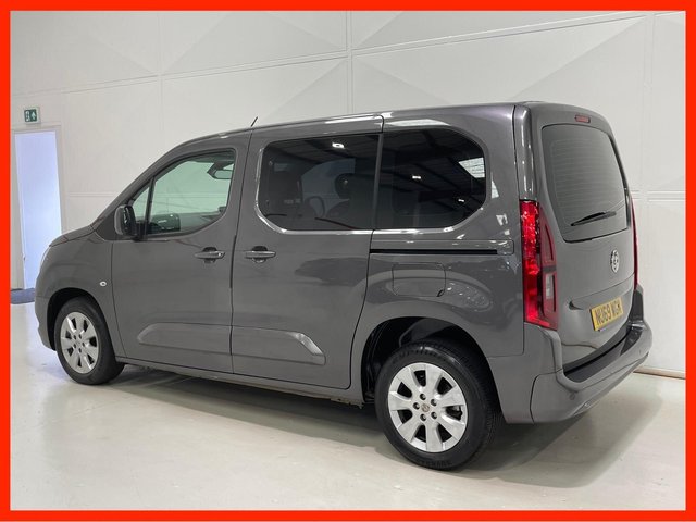 View our VAUXHALL COMBO LIFE